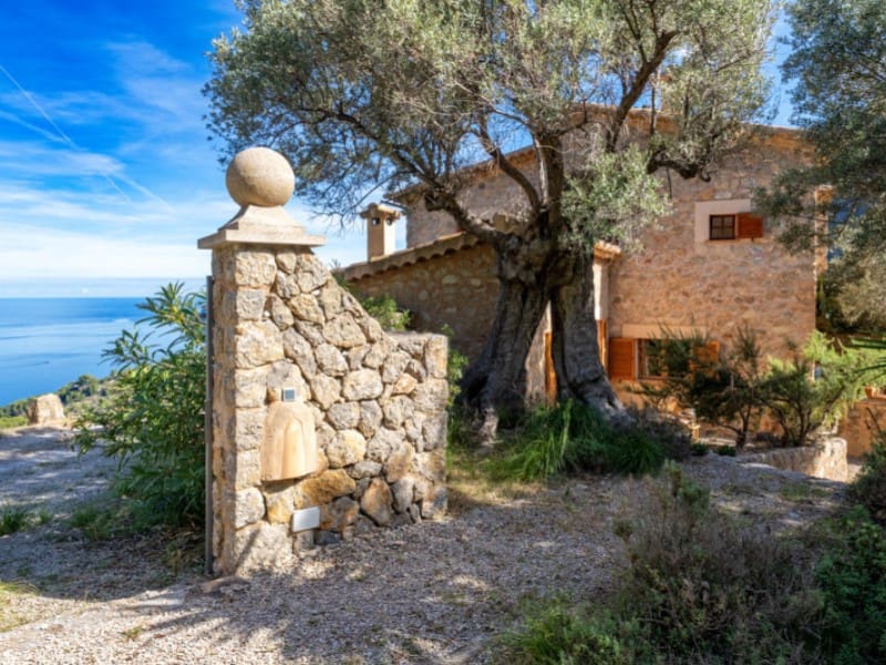 3 slaapkamer Finca/Landhuis te koop in Deia met garage - € 1.795.000 (Ref: 9785059)