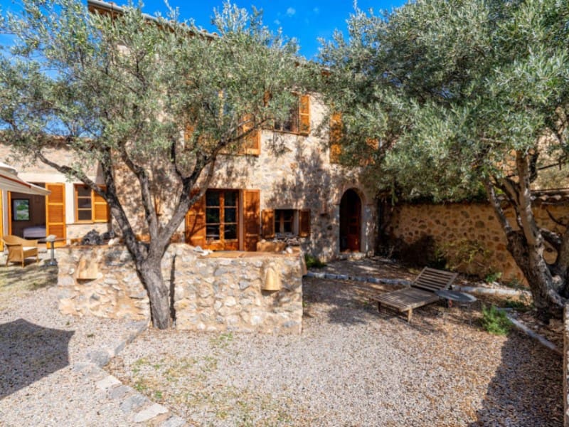 3 slaapkamer Finca/Landhuis te koop in Deia met garage - € 1.795.000 (Ref: 9785059)