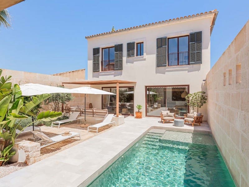 3 soveværelse Villa til salg i Ses Salines med swimmingpool garage - € 2.350.000 (Ref: 9785060)