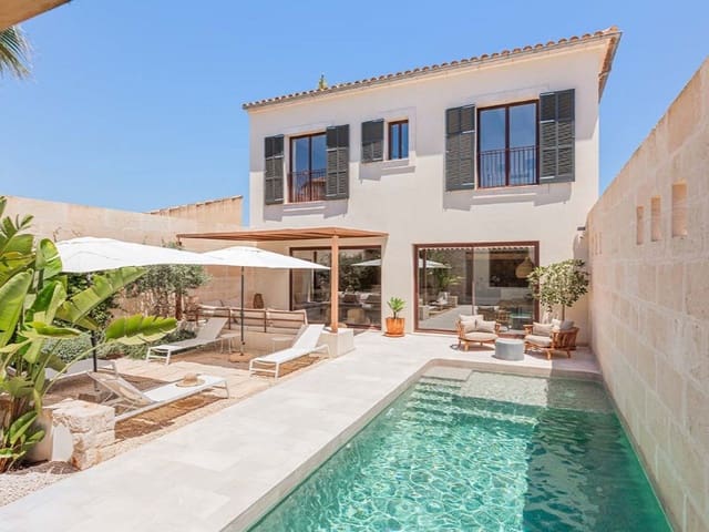 3 soverom Villa til salgs i Ses Salines med svømmebasseng garasje - € 2 350 000 (Ref: 9785060)
