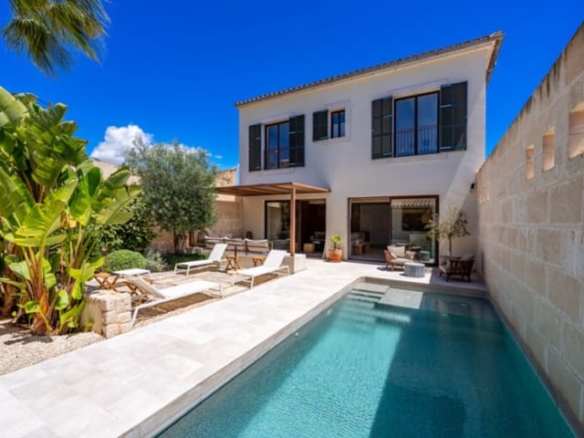 Chalet de 3 habitaciones en Ses Salines en venta con piscina garaje - 2.350.000 € (Ref: 9785060)