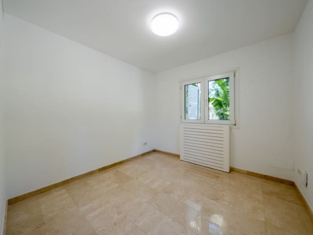 4 sypialnia Willa na sprzedaż w Es Capdella, Calvià z basenem garażem - 2 395 000 € (Ref: 9788331)