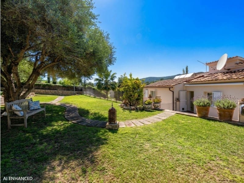 4 bedroom Villa for sale in Es Capdella with pool garage - € 2,395,000 (Ref: 9788331)