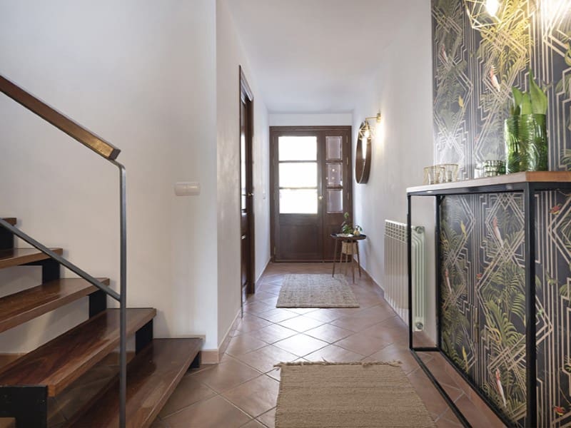 4 slaapkamer Villa te koop in Alaro met garage - € 1.185.000 (Ref: 9800609)