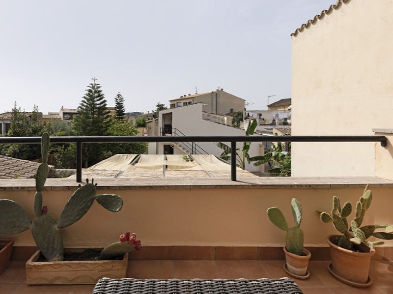 4 slaapkamer Villa te koop in Alaro met garage - € 1.185.000 (Ref: 9800609)