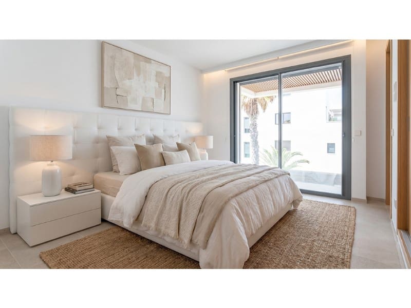 2 bedroom Apartment for sale in Playa de Palma with pool - € 1,675,000 (Ref: 9804218)
