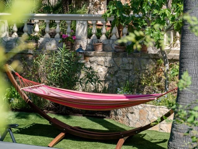 4 slaapkamer Villa te koop in Santa Ponsa, Calvià met zwembad - € 2.950.000 (Ref: 9808116)