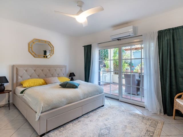 4 slaapkamer Villa te koop in Santa Ponsa, Calvià met zwembad - € 2.950.000 (Ref: 9808116)