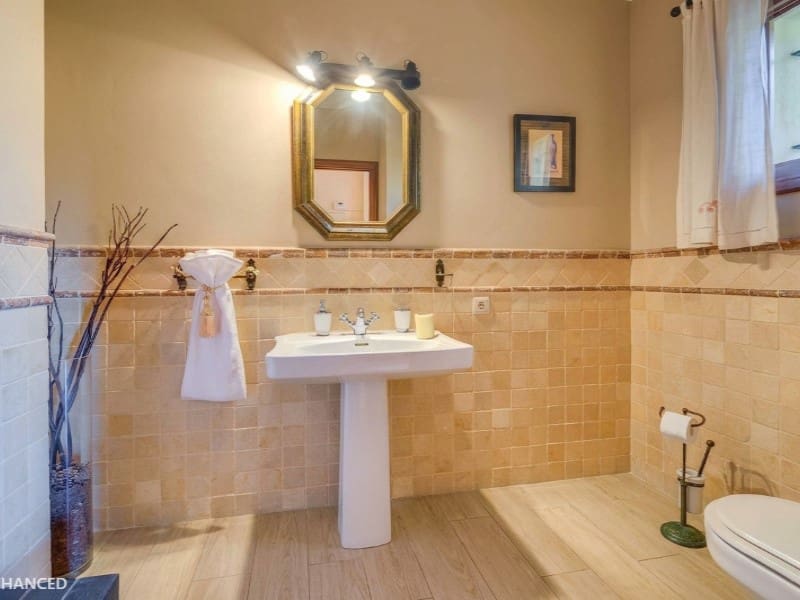 5 bedroom Finca/Country House for sale in Alaro with pool - € 3,200,000 (Ref: 9808117)