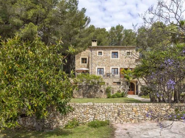 Finca/Casa Rural de 5 habitaciones en Alaró en venta con piscina - 3.200.000 € (Ref: 9808117)