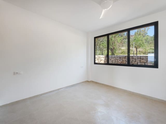 3 Zimmer Villa zu verkaufen in Lloseta mit Pool Garage - 1.400.000 € (Ref: 9811498)