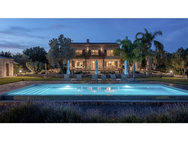 3 bedroom Finca/Country House for sale in Ses Salines with pool garage - € 1,950,000 (Ref: 9813794)