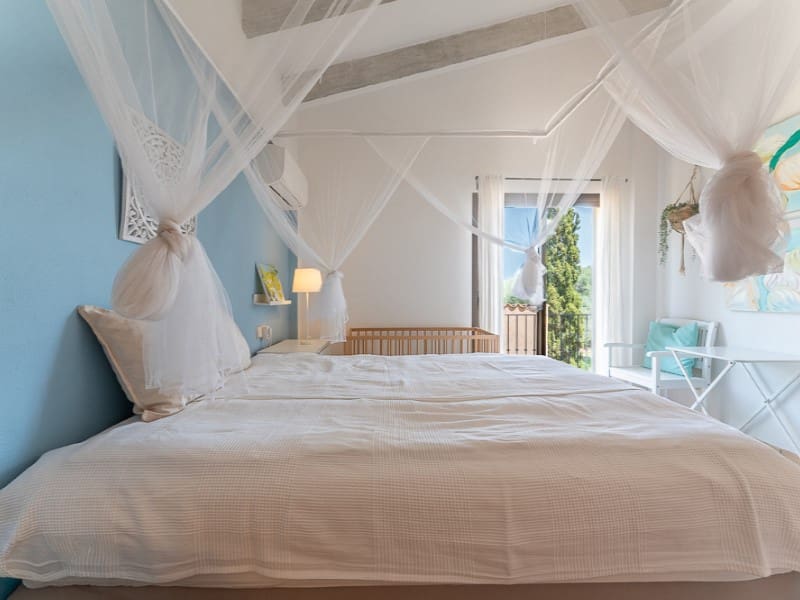 3 bedroom Finca/Country House for sale in Ses Salines with pool garage - € 1,950,000 (Ref: 9813794)
