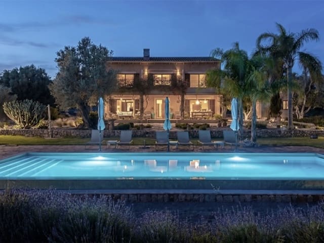 3 sypialnia Finka/Dom wiejski na sprzedaż w Ses Salines z basenem garażem - 1 950 000 € (Ref: 9813794)