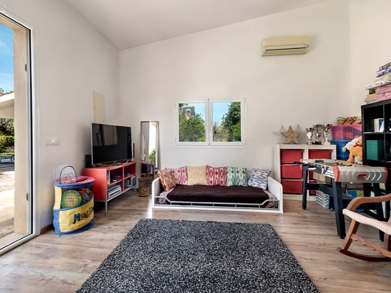 3 Zimmer Finca/Landgut zu verkaufen in Moscari mit Pool - 925.000 € (Ref: 9813795)