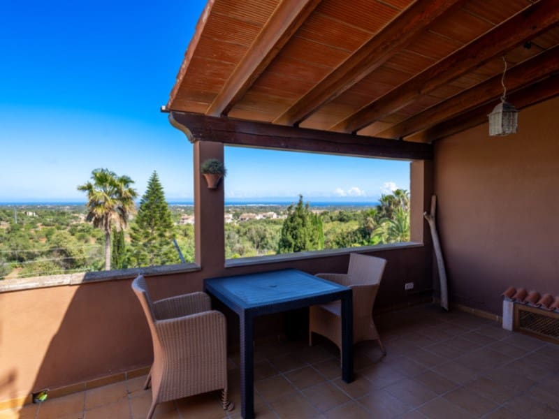 5 bedroom Villa for sale in Santanyi with garage - € 1,600,000 (Ref: 9829004)