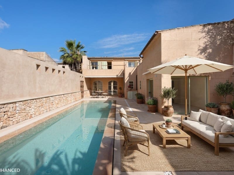 4 quarto Moradia para venda em Ses Salines com piscina - 1 750 000 € (Ref: 9831240)