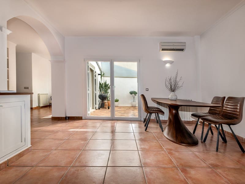 4 bedroom Villa for sale in Consell with garage - € 850,000 (Ref: 9833804)
