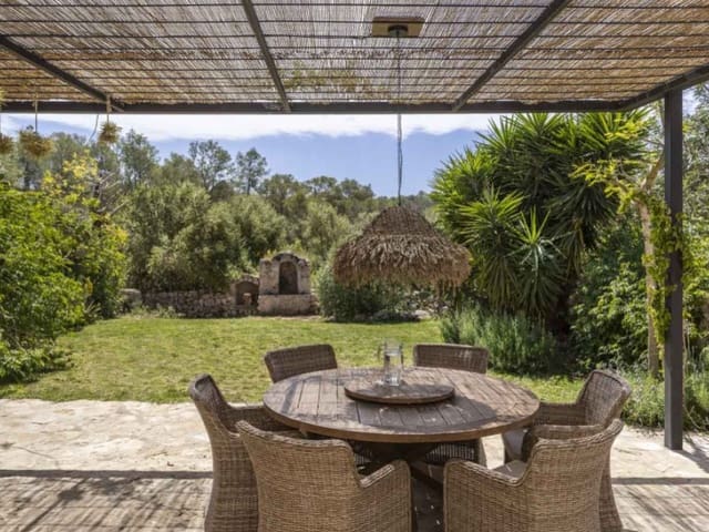 4 soveværelse Finca/Landehus til salg i Ruberts, Sencelles med garage - € 2.950.000 (Ref: 9839439)