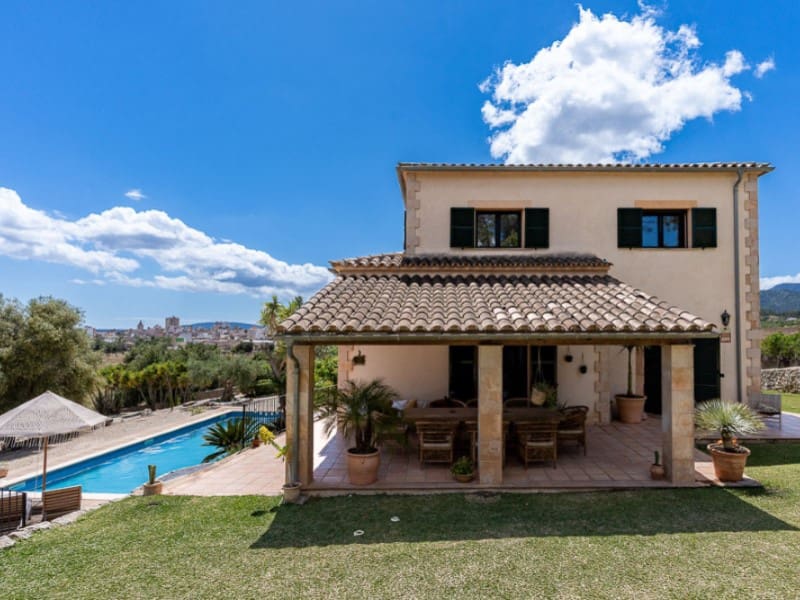 4 bedroom Finca/Country House for sale in Inca with garage - € 1,750,000 (Ref: 9849529)