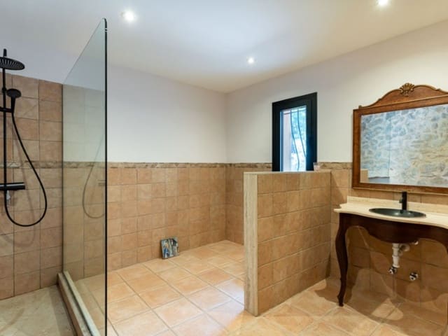 4 chambre Finca/Maison de Campagne à vendre à Inca avec garage - 1 750 000 € (Ref: 9849529)