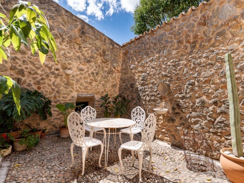 4 bedroom Finca/Country House for sale in Inca with garage - € 1,750,000 (Ref: 9849529)