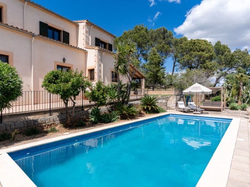 4 bedroom Finca/Country House for sale in Inca with garage - € 1,750,000 (Ref: 9849529)