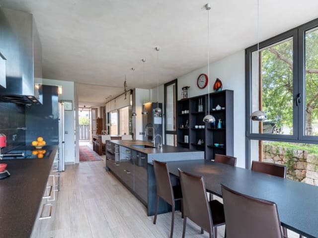 3 soveværelse Villa til salg i Campanet med swimmingpool - € 1.750.000 (Ref: 9851604)