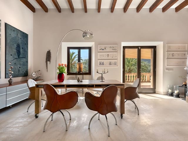 Finca/Casa Rural de 5 habitaciones en Alaró en venta con piscina garaje - 5.950.000 € (Ref: 9857621)