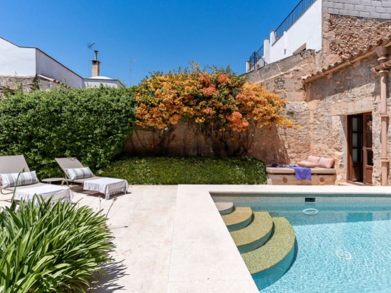 4 bedroom Villa for sale in Campos with pool - € 1,395,000 (Ref: 9868493)