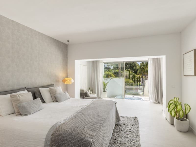 5 makuuhuone Huvila myytävänä paikassa Es Camp De Mar / El Camp De Mar mukana uima-altaan - 3 850 000 € (Ref: 9868494)