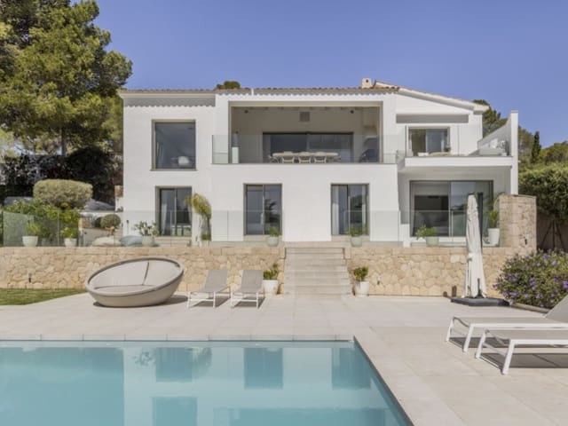 5 makuuhuone Huvila myytävänä paikassa Es Camp De Mar / El Camp De Mar, Andratx mukana uima-altaan - 3 850 000 € (Ref: 9868494)