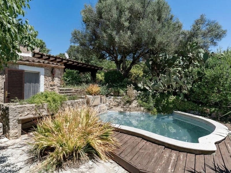 4 soverom Villa til salgs i Santa Maria del Cami med garasje - € 1 750 000 (Ref: 9873202)