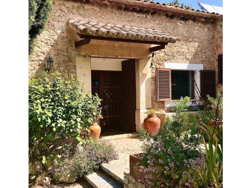 4 sypialnia Willa na sprzedaż w Santa Maria del Cami z garażem - 1 750 000 € (Ref: 9873202)