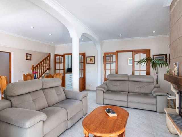 5 chambre Villa/Maison à vendre à Sa Pobla avec piscine garage - 1 425 000 € (Ref: 9873203)