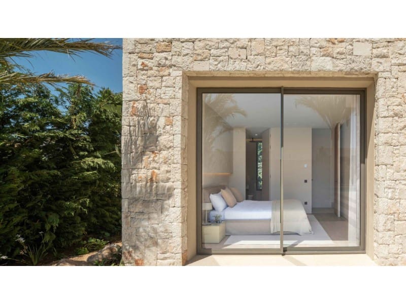 4 slaapkamer Villa te koop in Bunyola met garage - € 3.400.000 (Ref: 9876006)