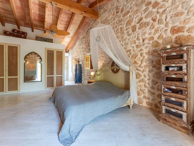 6 soverom Finca/Herregård til salgs i Sant Llorenç des Cardassar med svømmebasseng - € 3 950 000 (Ref: 9879011)