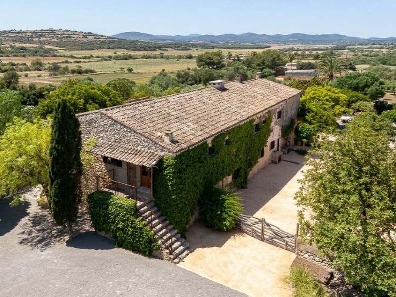 6 bedroom Finca/Country House for sale in Sant Llorenc des Cardassar with pool - € 3,950,000 (Ref: 9879011)