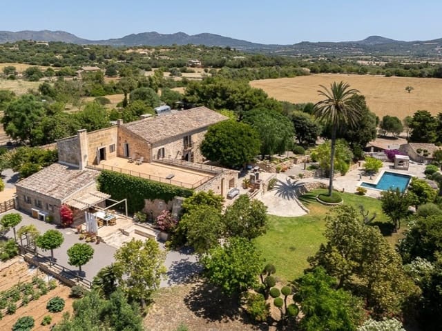 6 slaapkamer Finca/Landhuis te koop in Sant Llorenç des Cardassar met zwembad - € 3.950.000 (Ref: 9879011)