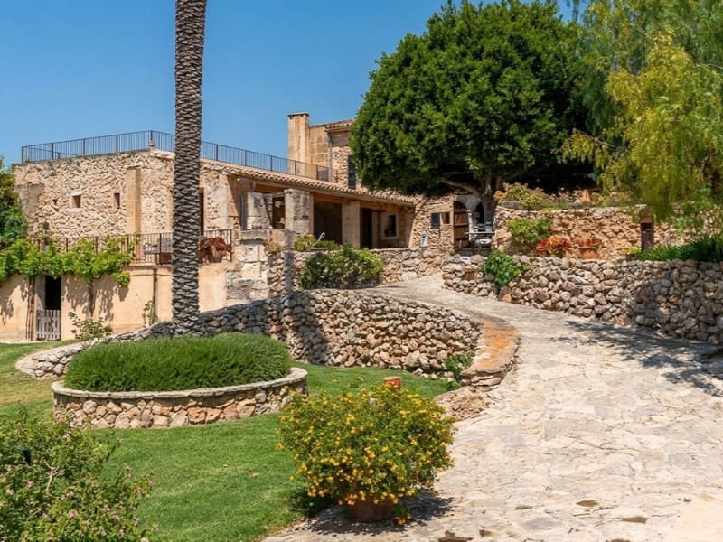 6 bedroom Finca/Country House for sale in Sant Llorenc des Cardassar with pool - € 3,950,000 (Ref: 9879011)