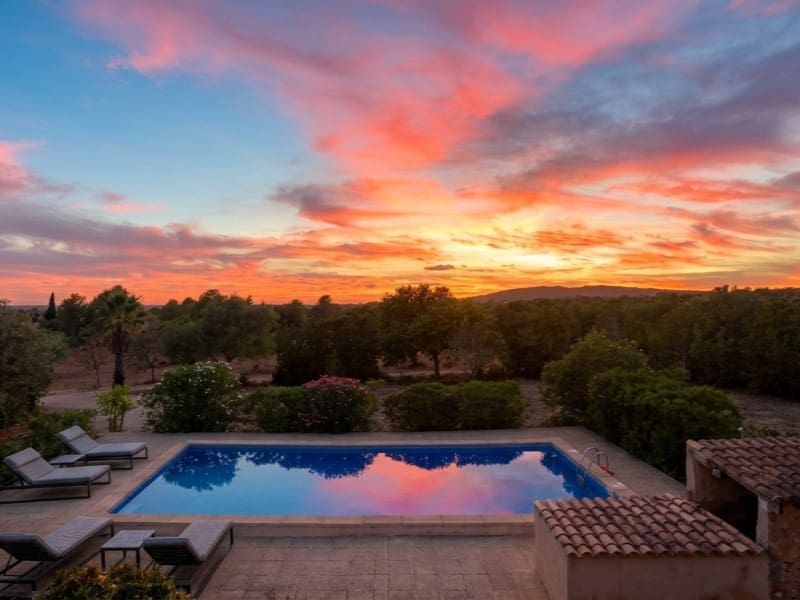 Finca/Casa Rural de 3 habitaciones en Llucmajor en venta con piscina - 1.350.000 € (Ref: 9892499)