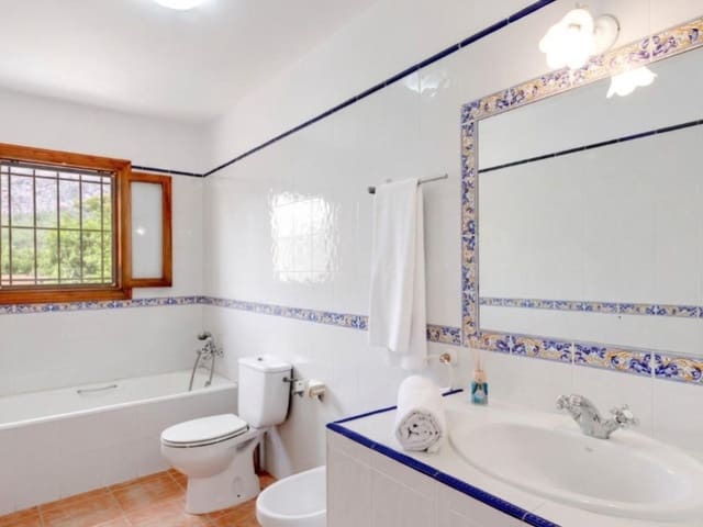 Finca/Casa Rural de 3 habitaciones en Llucmajor en venta con piscina - 1.350.000 € (Ref: 9892499)