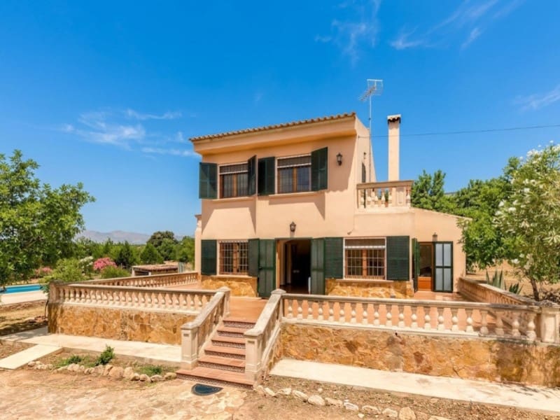 Finca/Casa Rural de 3 habitaciones en Llucmajor en venta con piscina - 1.350.000 € (Ref: 9892499)