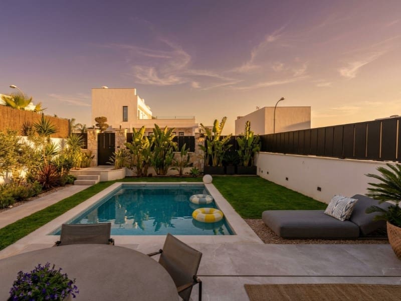 4 slaapkamer Villa te koop in Sa Cabaneta / La Cabaneta met zwembad - € 1.290.000 (Ref: 9892500)