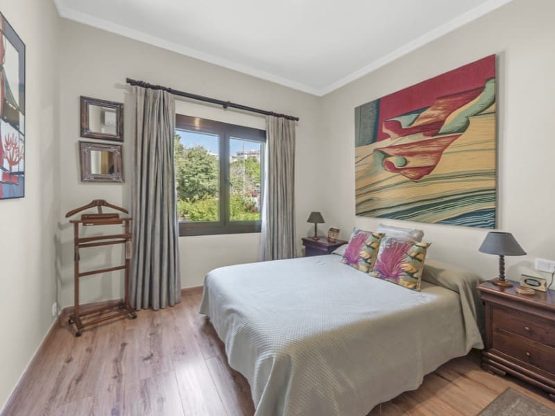 4 bedroom Apartment for sale in Calvia with garage - € 2,650,000 (Ref: 9894143)