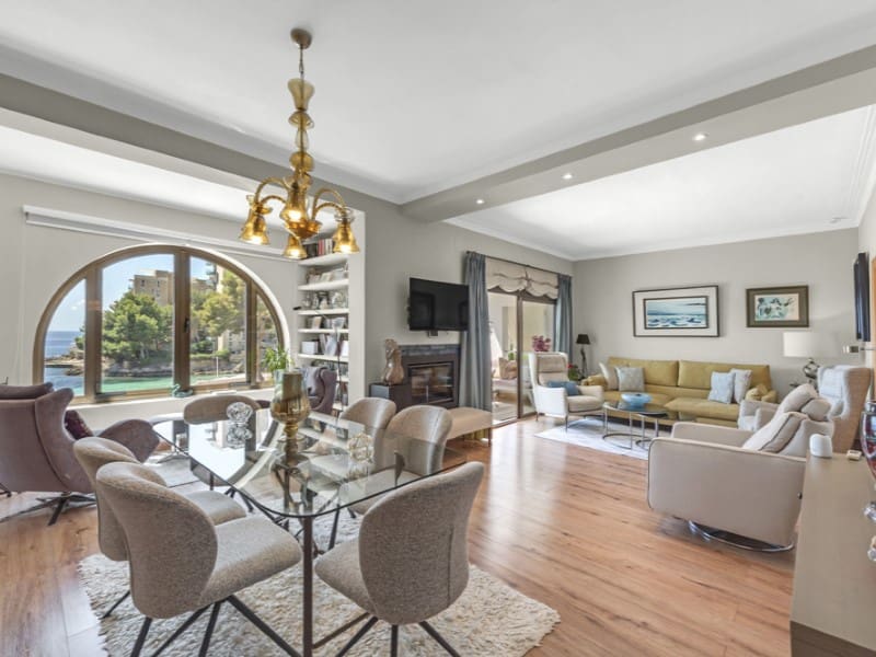 4 bedroom Apartment for sale in Calvia with garage - € 2,650,000 (Ref: 9894143)