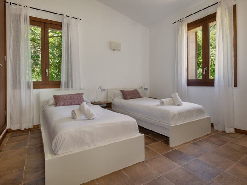 2 bedroom Finca/Country House for sale in Campanet with pool - € 1,000,000 (Ref: 9896611)