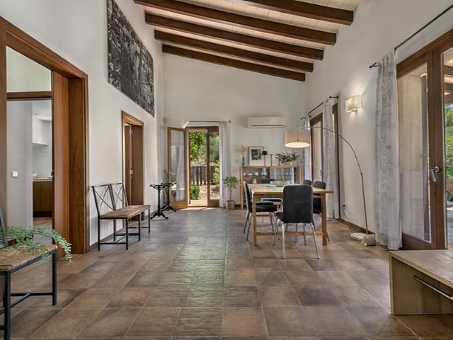 2 bedroom Finca/Country House for sale in Campanet - € 1,000,000 (Ref: 9896611)