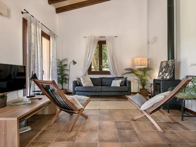 2 bedroom Finca/Country House for sale in Campanet - € 1,000,000 (Ref: 9896611)