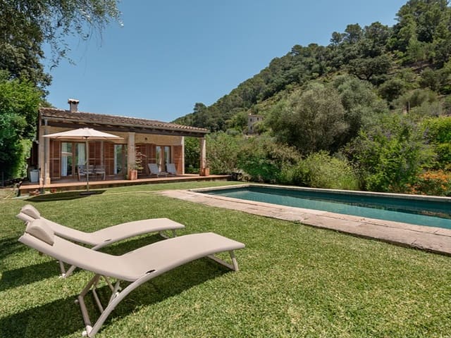 2 bedroom Finca/Country House for sale in Campanet - € 1,000,000 (Ref: 9896611)